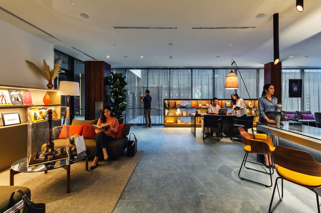 Neolith Zaha Stone pada aplikasi flooring